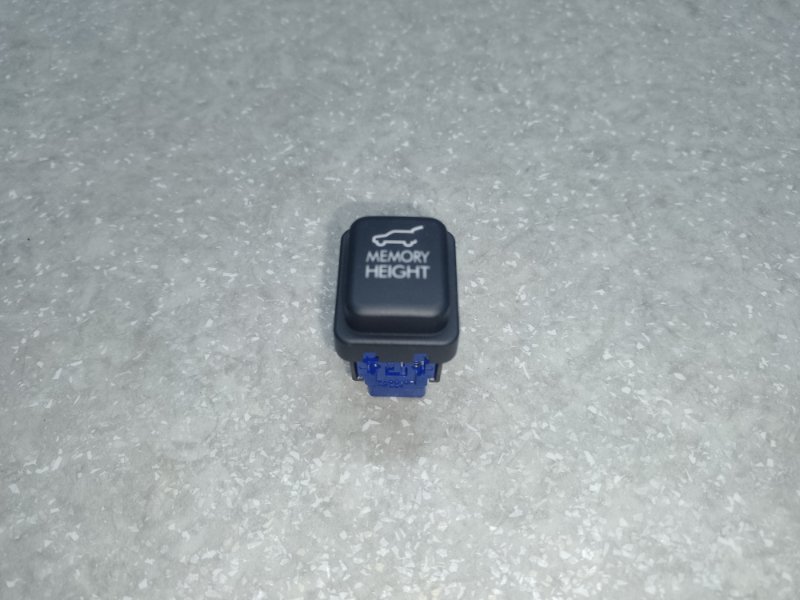 Кнопка открывания багажника внутренняя SUBARU FORESTER 12-19 2013 2.5 FB25B 83002SG000 Б/У