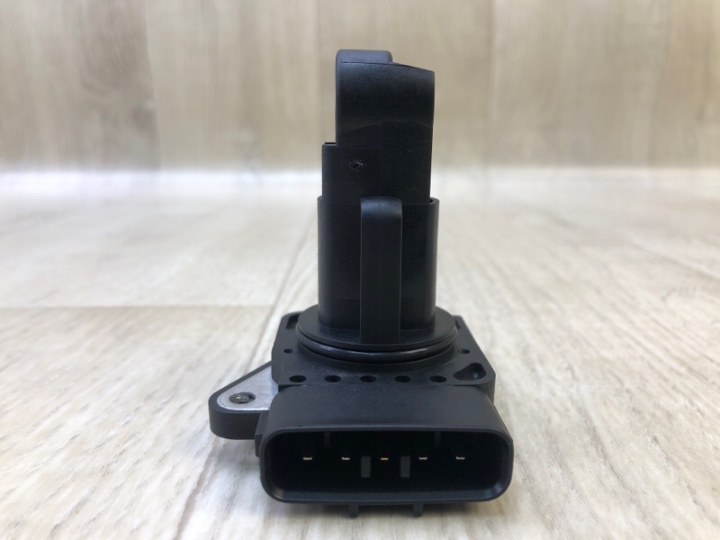 Расходомер воздуха TACOMA 05-15 2015 4.0 1GRFE