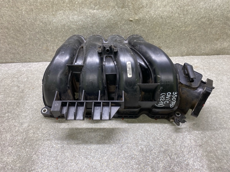 Коллектор впускной HONDA CIVIC FC/FK 15- 2019 2.0L 4 17100-5BA-A01 Б/У