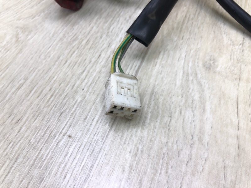 Клемма аккумулятора TOYOTA TACOMA 05-15 4.0 1GRFE