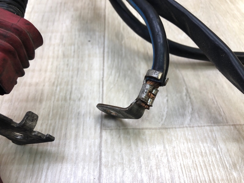 Клемма аккумулятора TACOMA 05-15 2015 4.0 1GRFE