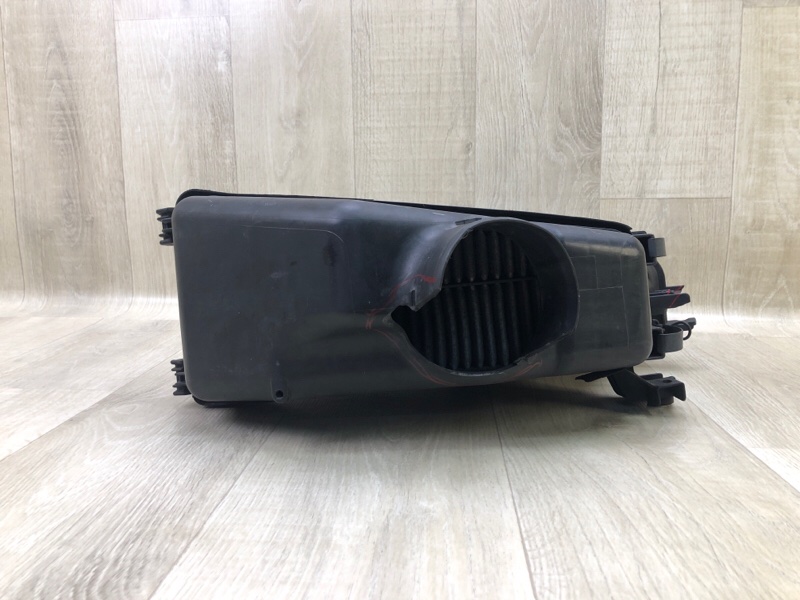 Корпус воздушного фильтра TACOMA 05-15 2015 4.0 1GRFE