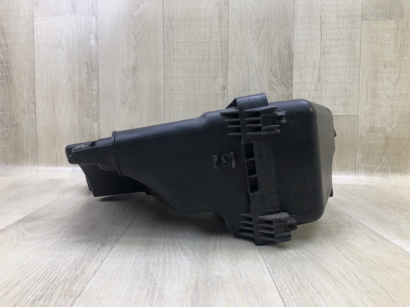 Корпус воздушного фильтра TACOMA 05-15 2015 4.0 1GRFE