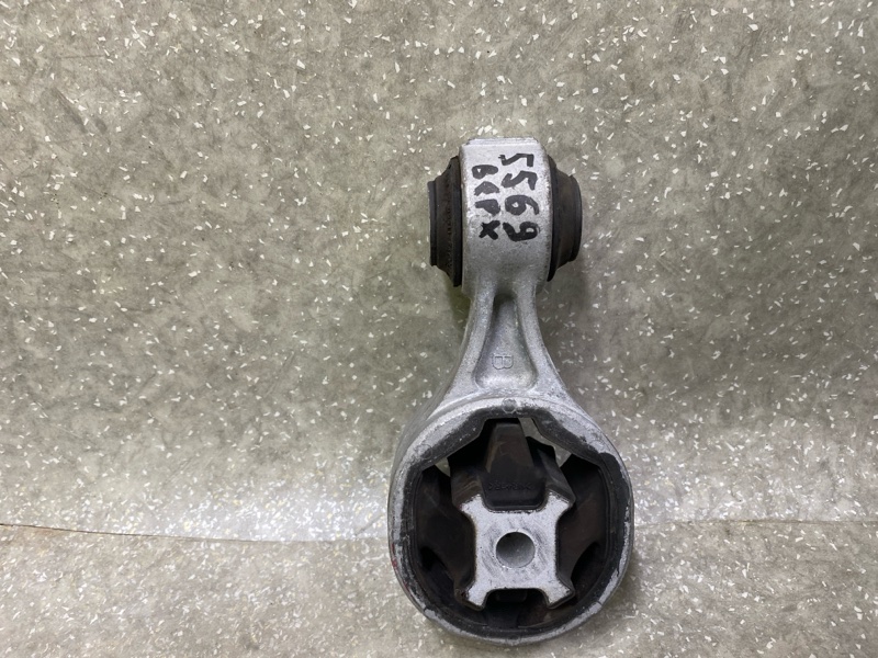 Подушка двигателя верхняя задняя правая X-TRAIL/ROGUE T32 13-20 2016 2.5 QR25DE Подушка двигателя верхняя задняя правая X-TRAIL/ROGUE T32 13-20 2016 2.5 QR25DE