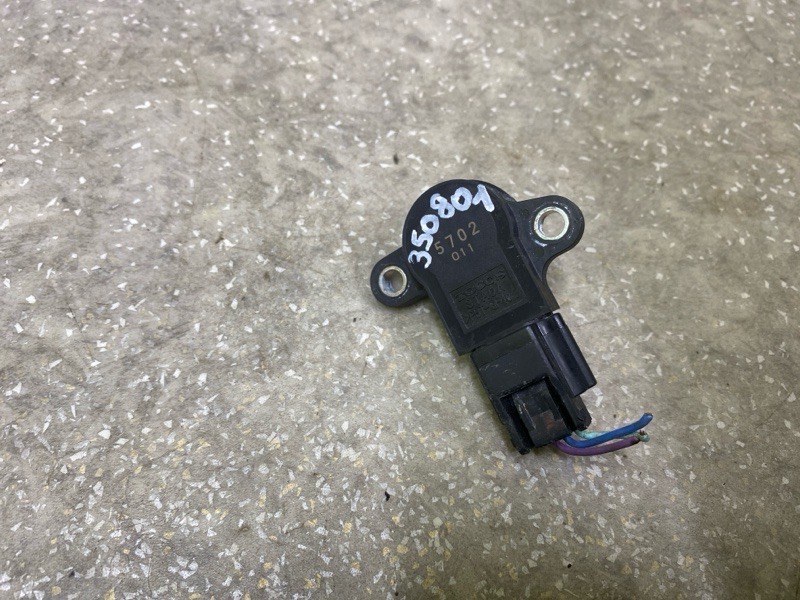 Датчик положения дроссельной заслонки NISSAN X-TRAIL/ROGUE T32 13-20 2016 2.5 QR25DE 22620-3TA0A Б/У