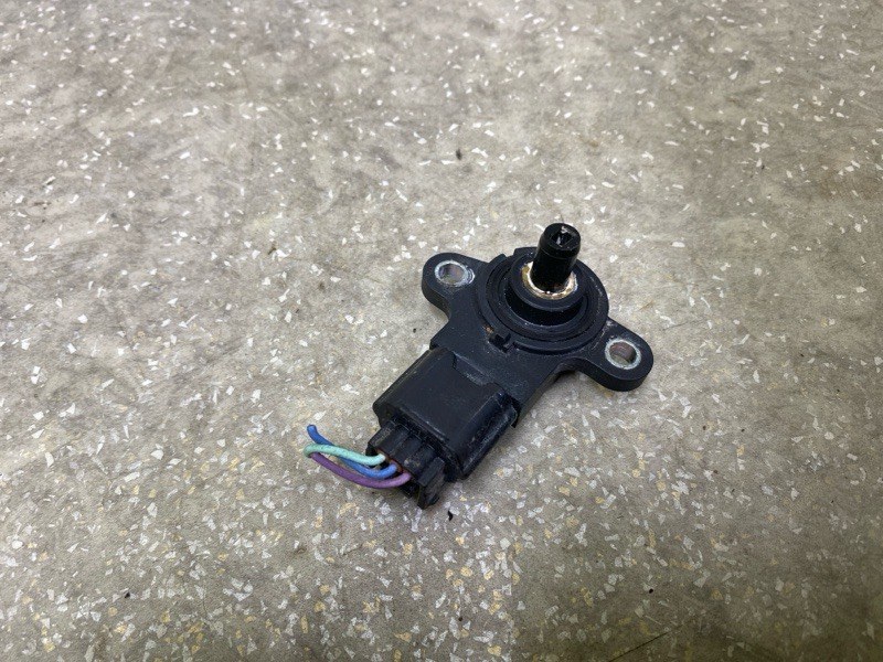 Датчик положения дроссельной заслонки X-TRAIL/ROGUE T32 13-20 2016 2.5 QR25DE