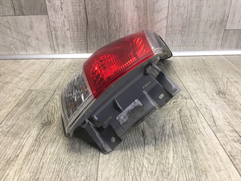 Фонарь наружный левый PATHFINDER R52 12-21 2013 3.5 VQ35DE