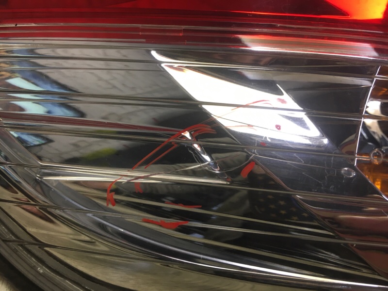 Фонарь наружный левый PATHFINDER R52 12-21 2013 3.5 VQ35DE