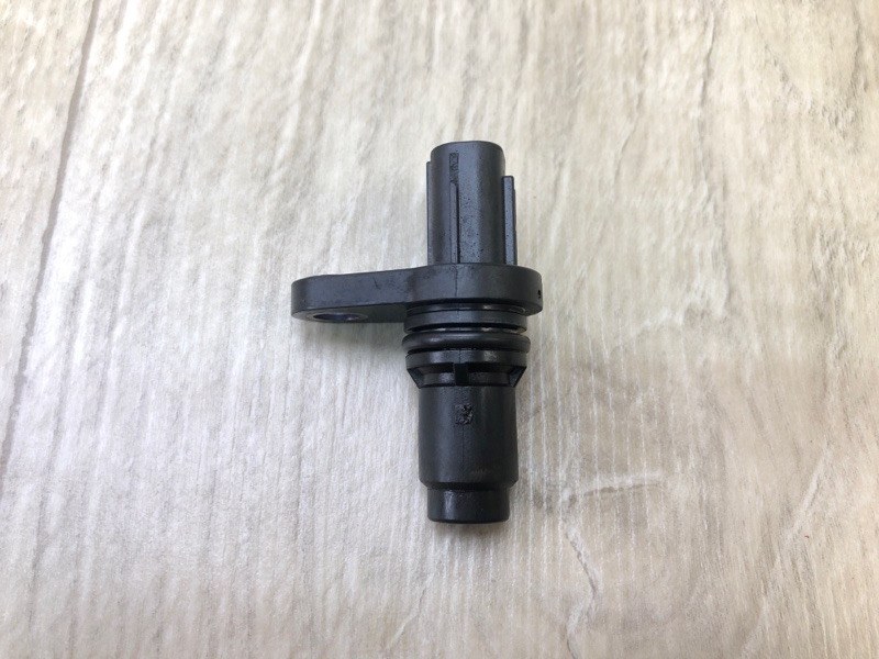 Датчик положения распредвала TOYOTA CAMRY 40 06-11 2007 3.5 2GR-FE 90919-05060 Б/У