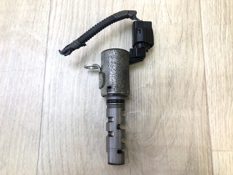 Клапан изменения фаз ГРМ TOYOTA CAMRY 40 06-11 2007 3.5 2GR-FE 15330-31020 Б/У