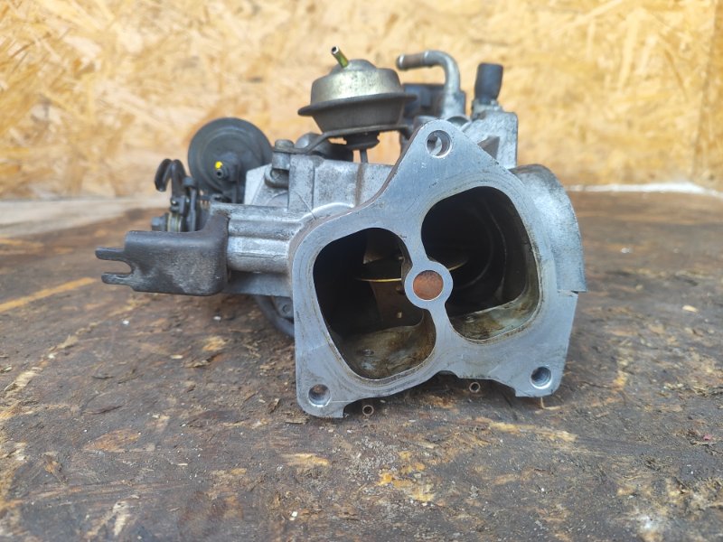 Дроссельная заслонка RX300 98-03