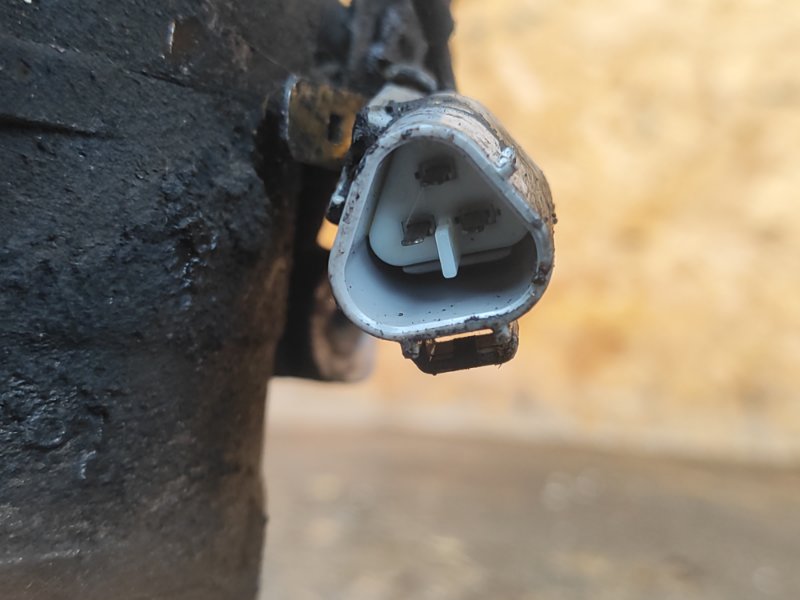 Компрессор кондиционера RX300 98-03