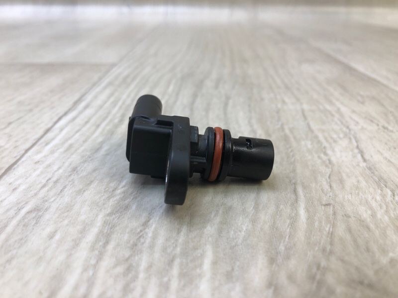 Датчик положения распредвала TIGUAN 16-23 2018 DGUA 2.0