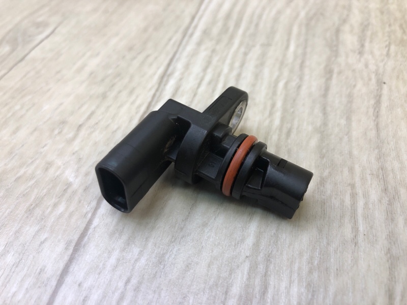 Датчик положения распредвала TIGUAN 16-23 2018 DGUA 2.0