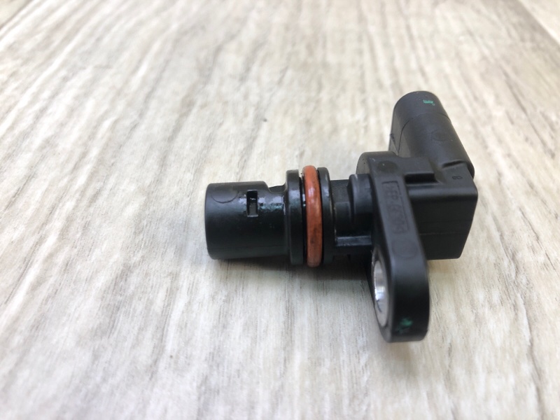 Датчик положения распредвала TIGUAN 16-23 2018 DGUA 2.0