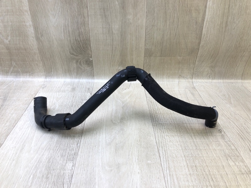 Патрубок системы охлаждения TIGUAN 16-23 2018 DGUA 2.0