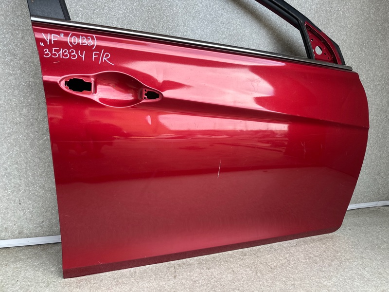 Дверь передняя правая HYUNDAI SONATA YF 10-14 2.4 G4KJ