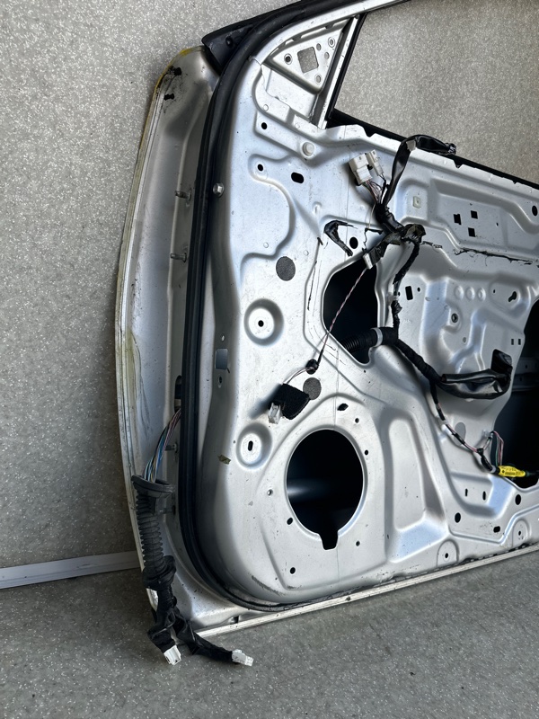 Дверь передняя правая X-TRAIL/ROGUE T32 13-20