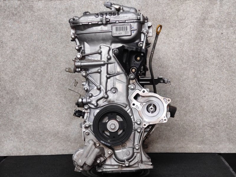 Двигатель бензин TOYOTA PRIUS - 30 09-17 2ZR-FXE Б/У