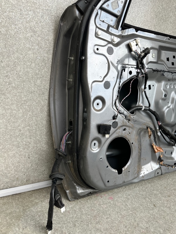 Дверь передняя правая X-TRAIL/ROGUE T32 13-20