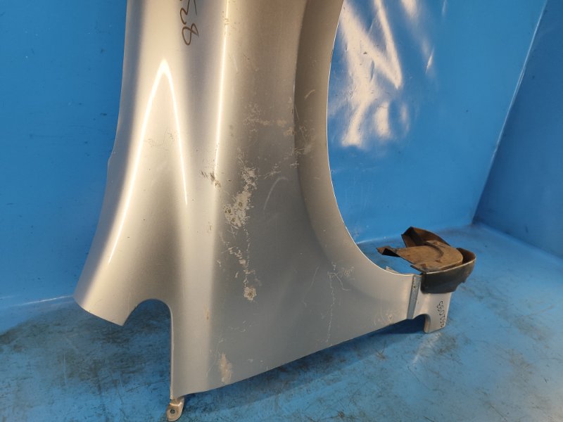 Крыло переднее правое CIVIC 4D 06-11