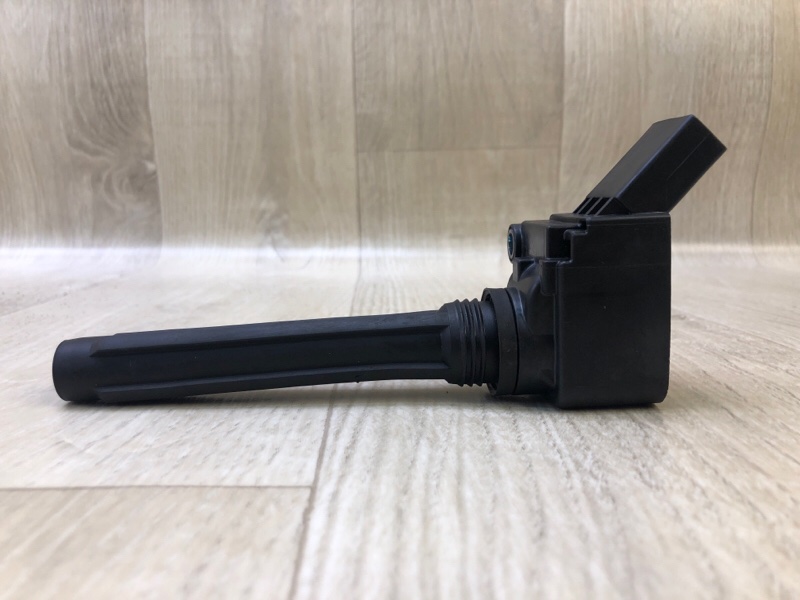 Катушка зажигания TIGUAN 16-23 2018 DGUA 2.0