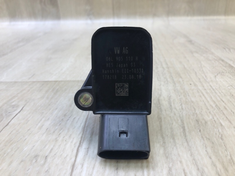 Катушка зажигания TIGUAN 16-23 2018 DGUA 2.0