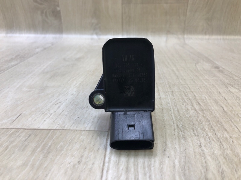 Катушка зажигания TIGUAN 16-23 2018 DGUA 2.0