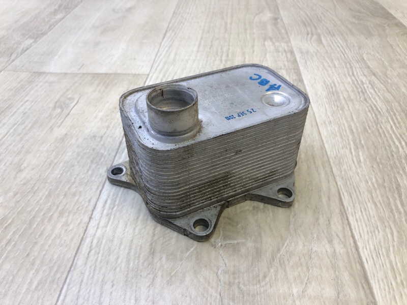 Теплообменник двигателя VOLKSWAGEN TIGUAN 16-23 2018 DGUA 2.0 06K 117 021 K Б/У