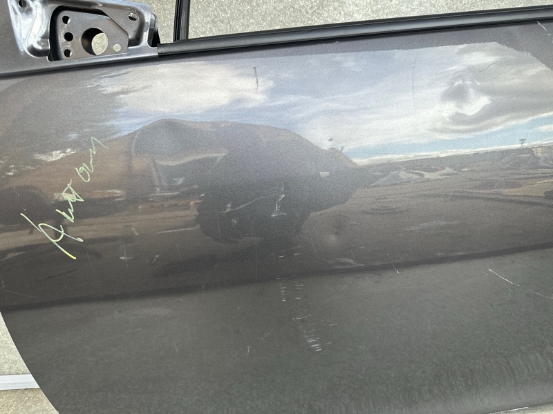 Дверь передняя левая PRIUS C/AQUA 11-14