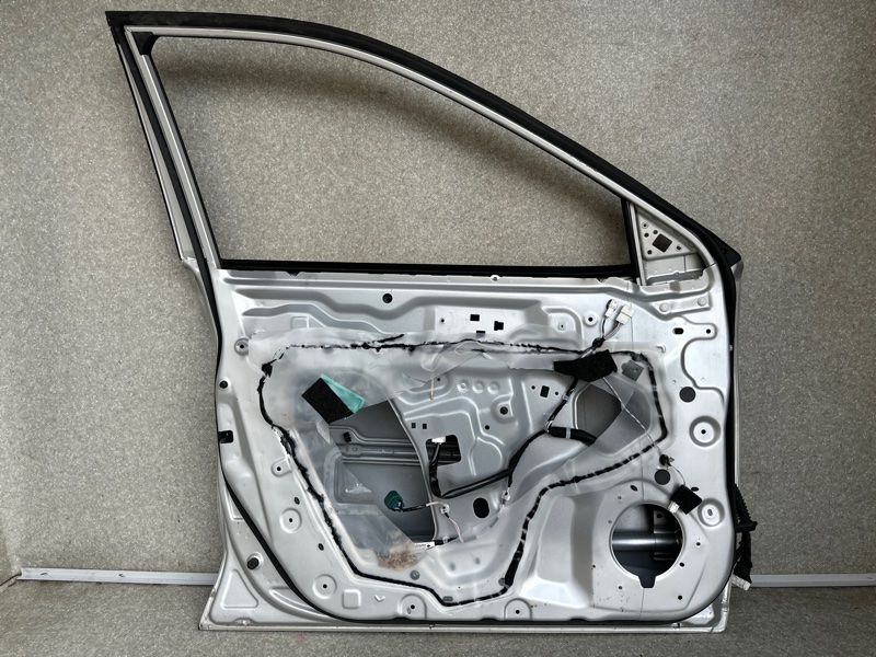 Дверь передняя левая X-TRAIL/ROGUE T32 13-20