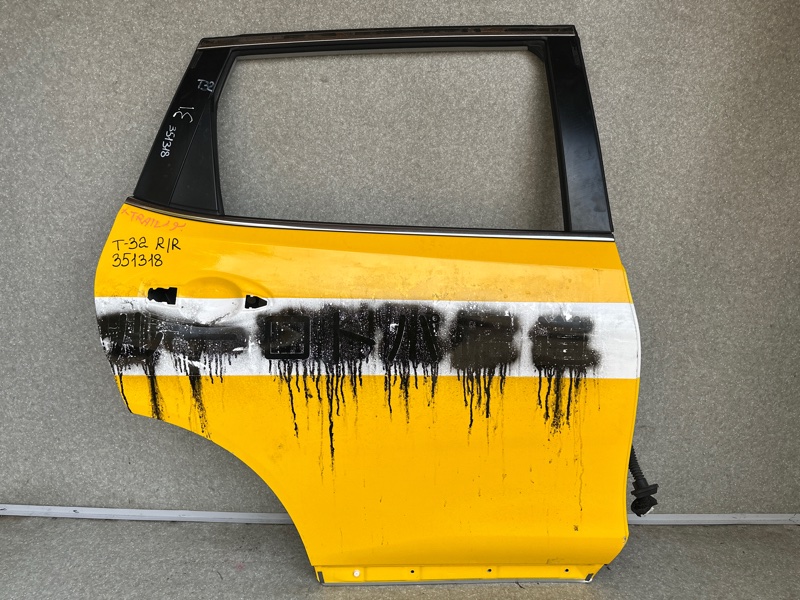 Дверь задняя правая NISSAN X-TRAIL/ROGUE T32 13-20 82100-4BA0A Б/У