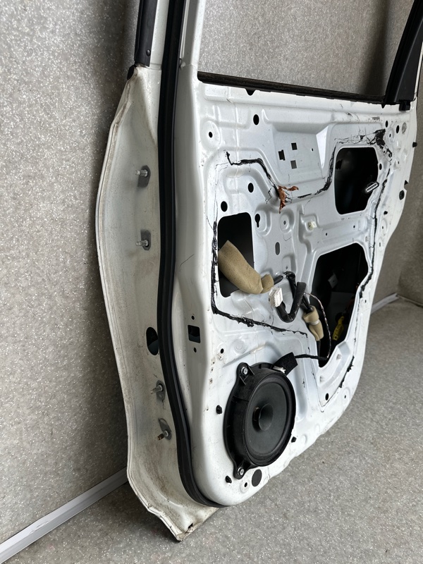 Дверь задняя правая X-TRAIL/ROGUE T32 13-20