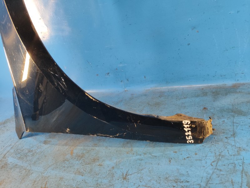 Крыло переднее правое PASSAT B8 14- 2015 1.8 CPRA