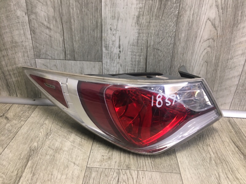 Запчасть фонарь наружный левый HYUNDAI SONATA YF 10-14 2012 2.4 G4KK 92401-4R050 Б/У Фонарь наружный левый HYUNDAI SONATA YF 10-14 2012 2.4 G4KK 92401-4R050 Б/У
