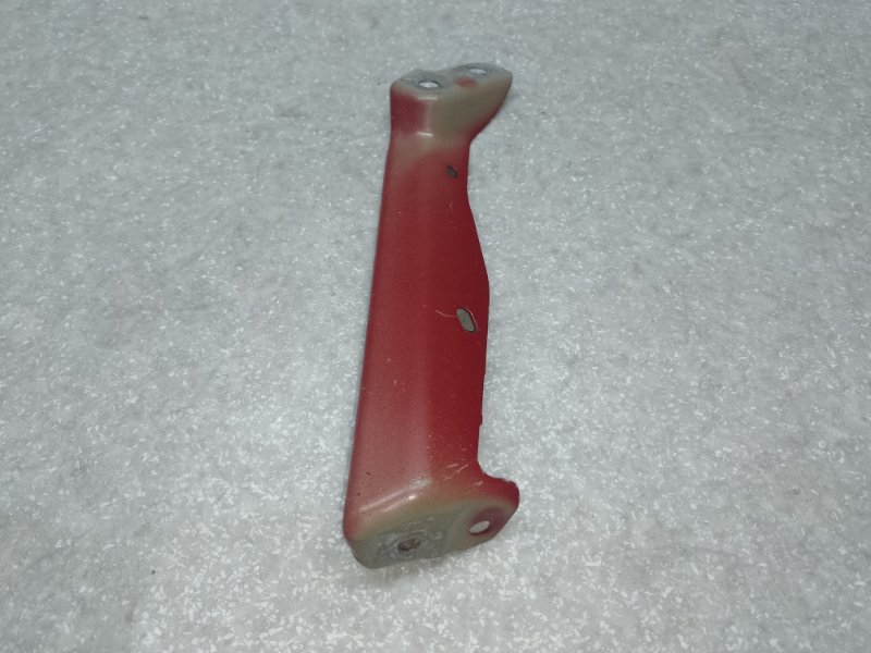 Кронштейн крыла передний левый X-TRAIL/ROGUE T32 13-20 2016 2.5 QR25DE