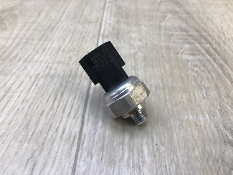 Датчик давления кондиционера KIA SOUL PS 13-19 2017 ELECTRIC 97721-3K000 Б/У