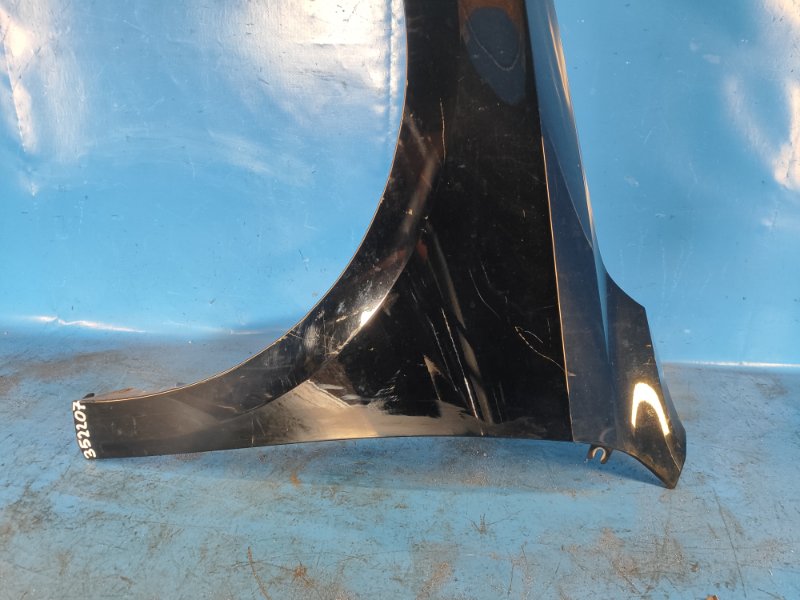 Крыло переднее левое PASSAT B8 14- 2015 1.8 CPRA