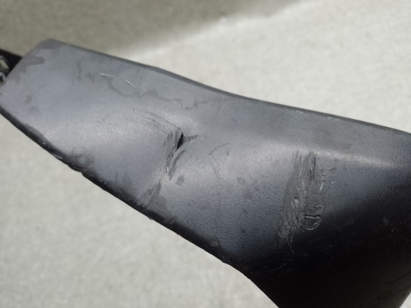 Брызговик задний правый X-TRAIL/ROGUE T32 13-20 2016 2.5 QR25DE