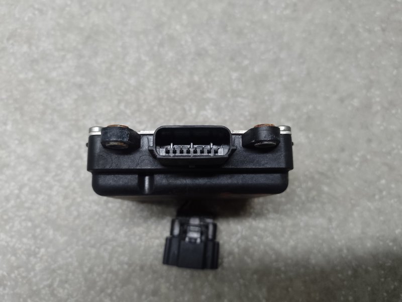 Датчик слепых зон задний левый NISSAN X-TRAIL/ROGUE T32 13-20 2.5 QR25DE