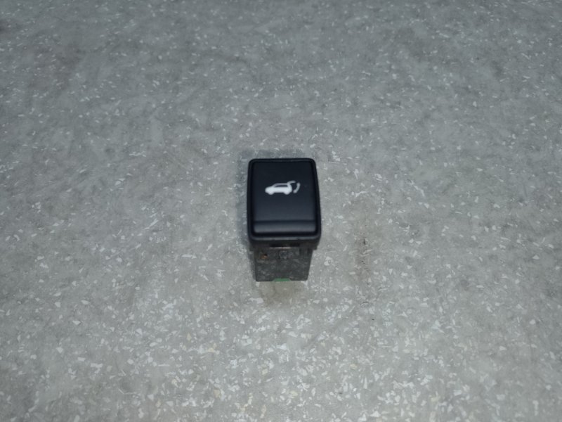 Кнопка открывания багажника внутренняя NISSAN X-TRAIL/ROGUE T32 13-20 2016 2.5 QR25DE 25261-3KA0B Б/У