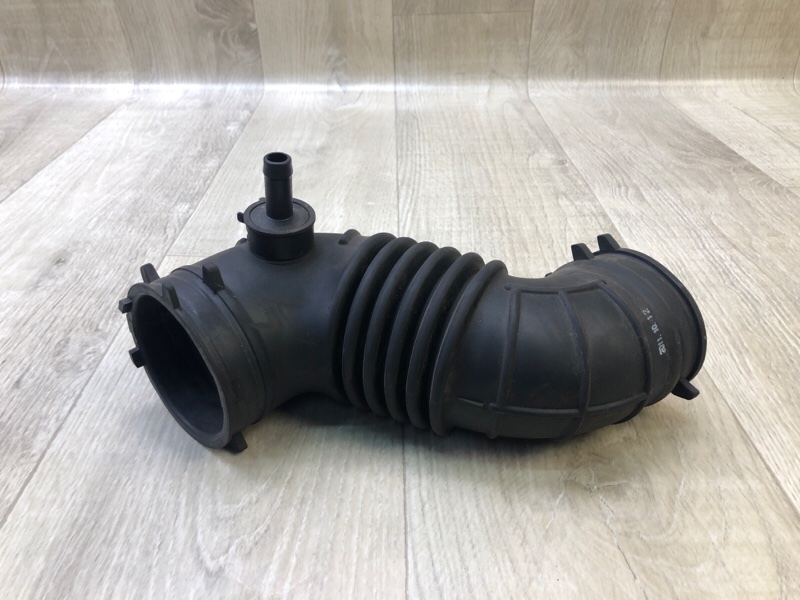 Патрубок воздушного фильтра HYUNDAI ACCENT RB 10- 2011 ХЭТЧБЭК 1.6 G4FD 28140-3X000 Б/У