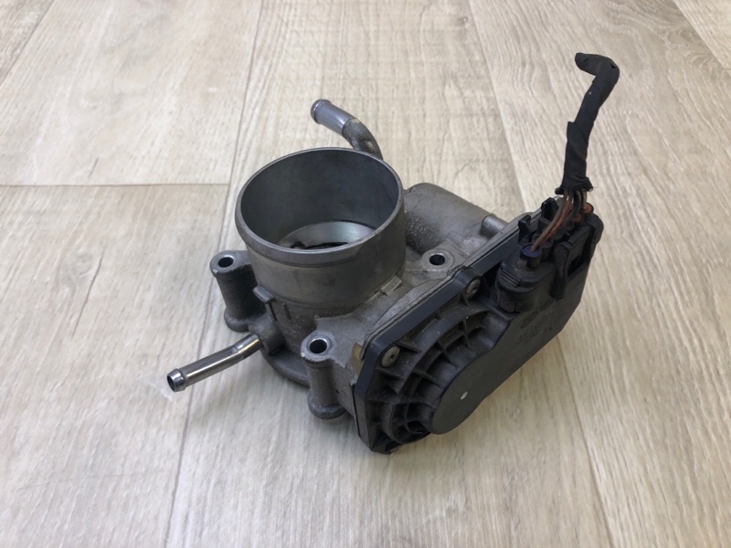 Дроссельная заслонка HYUNDAI ACCENT RB 10- 2011 ХЭТЧБЭК 1.6 G4FD 35100-2B300 Б/У