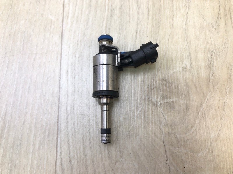 Форсунка топливная HYUNDAI ACCENT RB 10- 2011 ХЭТЧБЭК 1.6 G4FD 35310-2B110 Б/У