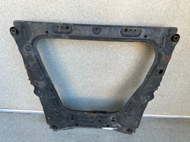 Балка передней подвески JUKE 10-19