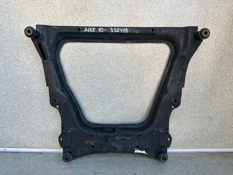 Балка передней подвески NISSAN JUKE 10-19 54400-1KA0A Б/У