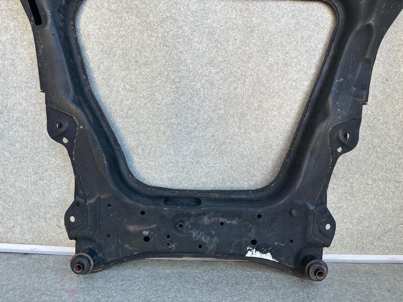 Балка передней подвески NISSAN JUKE 10-19