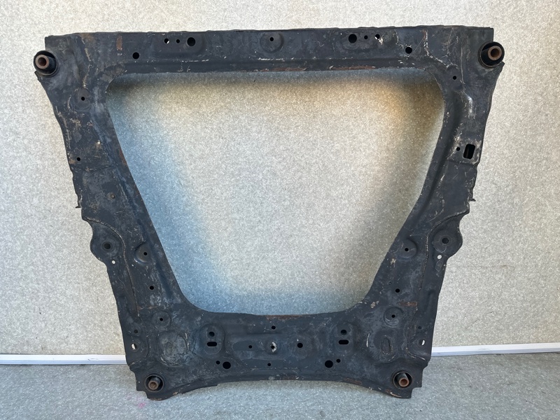 Балка передней подвески JUKE 10-19