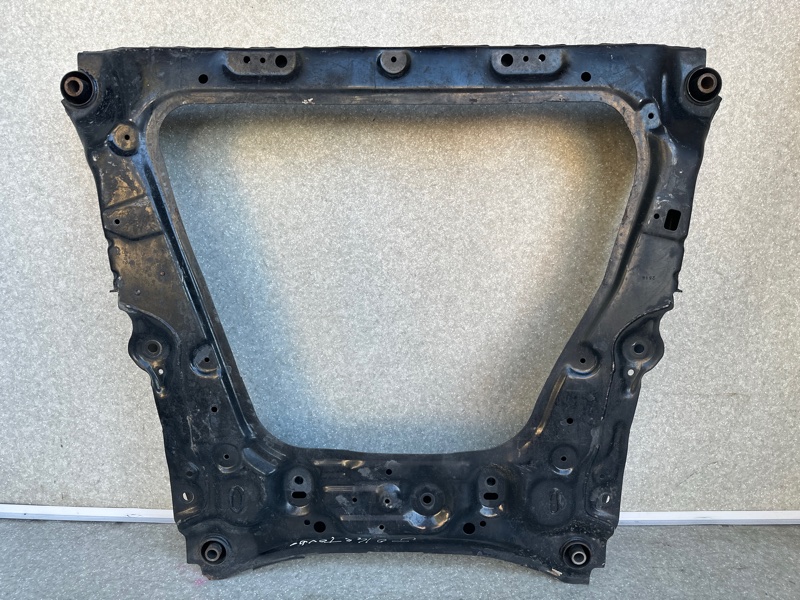 Балка передней подвески JUKE 10-19