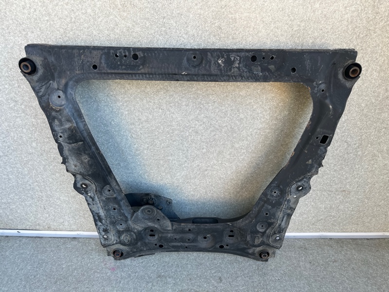 Балка передней подвески JUKE 10-19